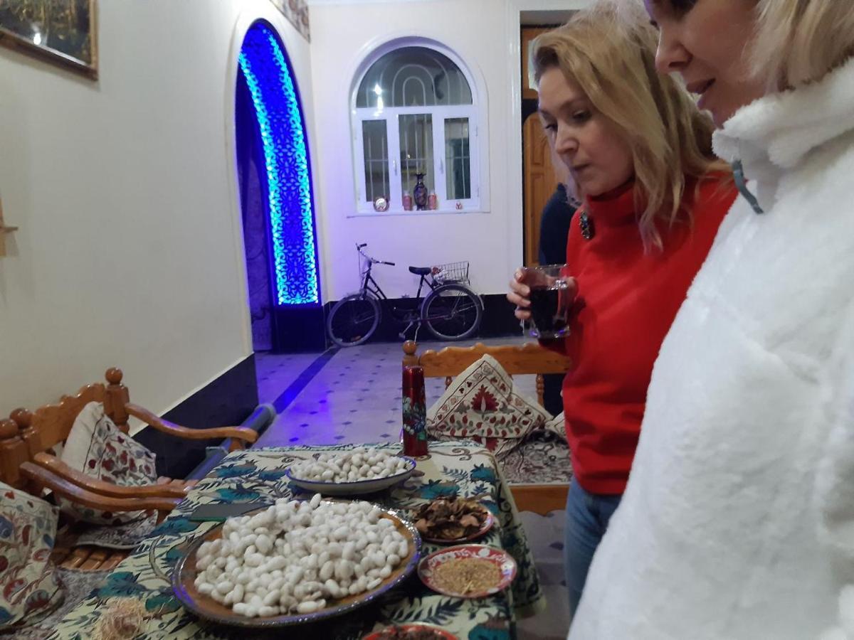 Hotel Rizqiro'Z Boutique Buxoro Ngoại thất bức ảnh