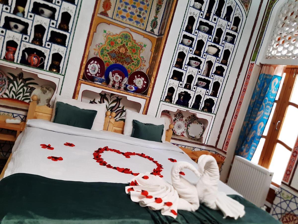 Hotel Rizqiro'Z Boutique Buxoro Ngoại thất bức ảnh
