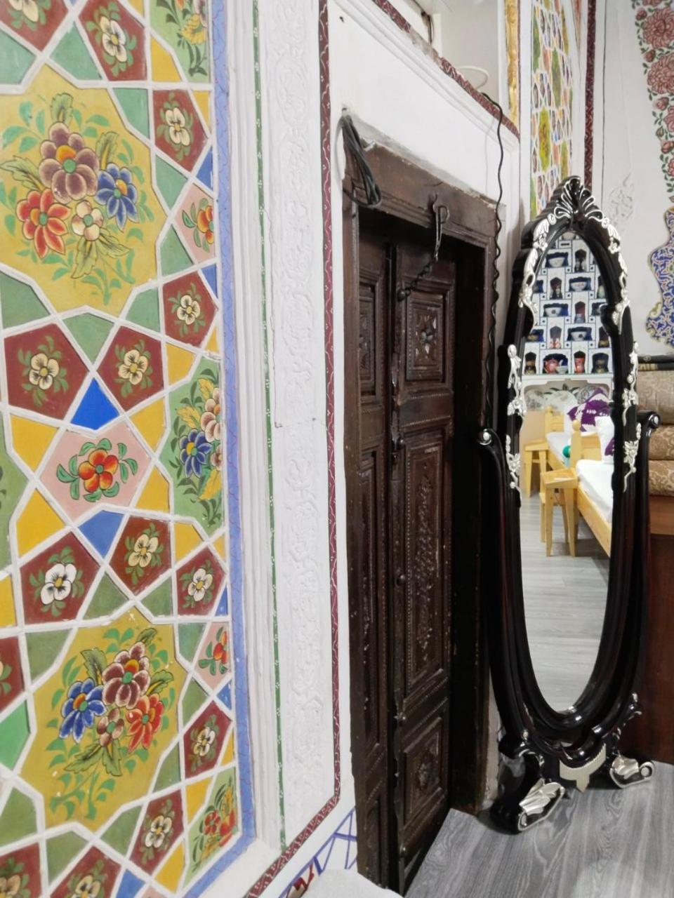 Hotel Rizqiro'Z Boutique Buxoro Ngoại thất bức ảnh